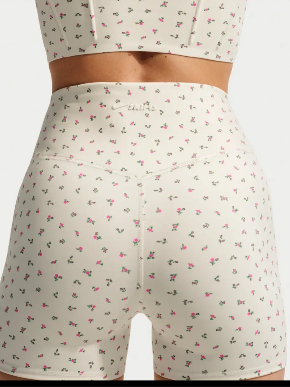 NikeSKIMS Matte 3” Biker Short - Ditsy Floral Print